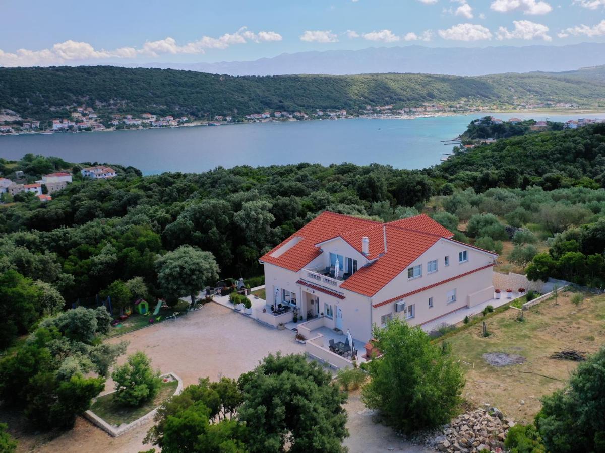 Apartmani "Sandro" Gonar Rab Town Exterior foto